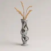 Gri organik vazo, kıvrımlı modern form