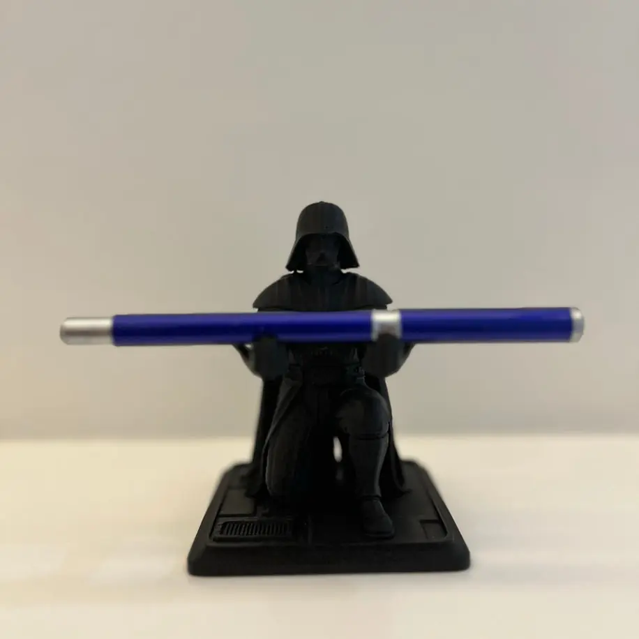 Darth Vader Kalem Tutucu - Star Wars Masa Organizer