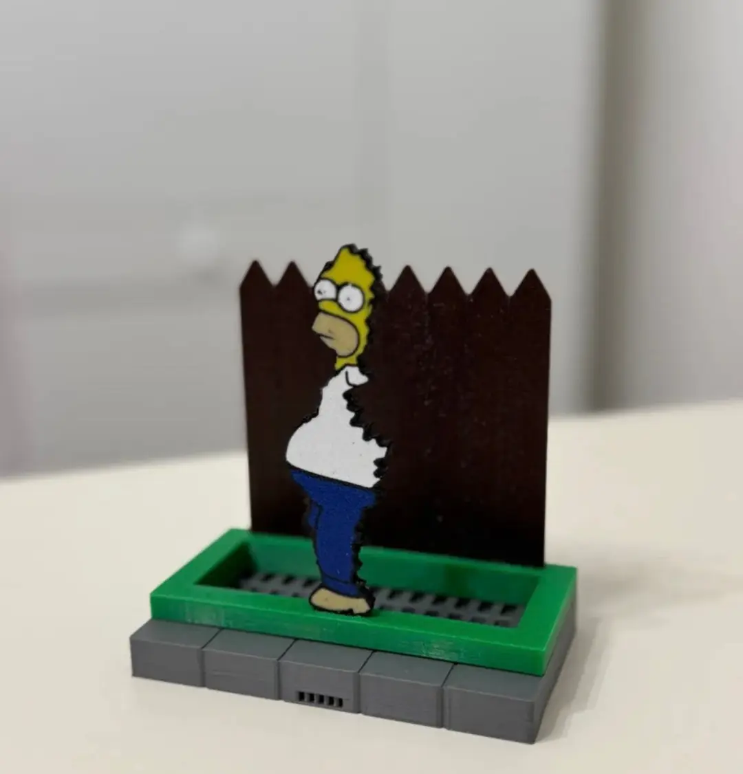 Çit desenli Homer süngerlik, boş görünüm
